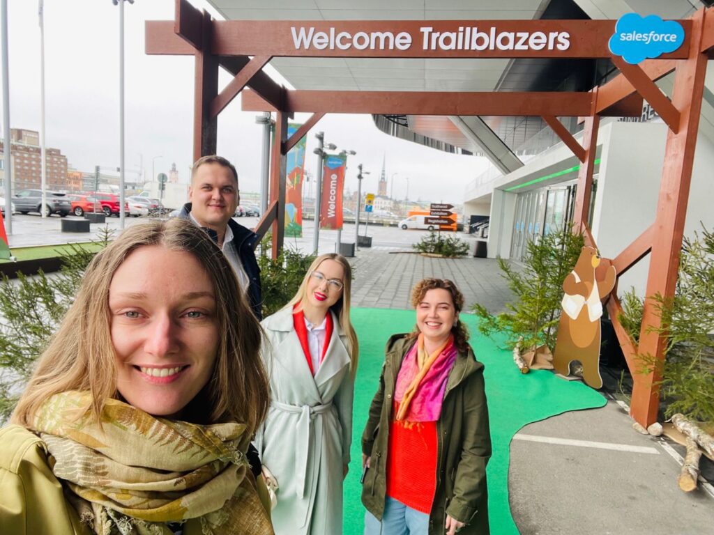 Was ist die Salesforce World Tour?